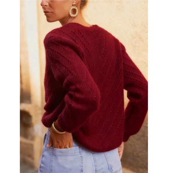 V-Cut Buttoned Down Burgundy Knit Cardigan Textured, Long Sleeve - Picture 3 of 6